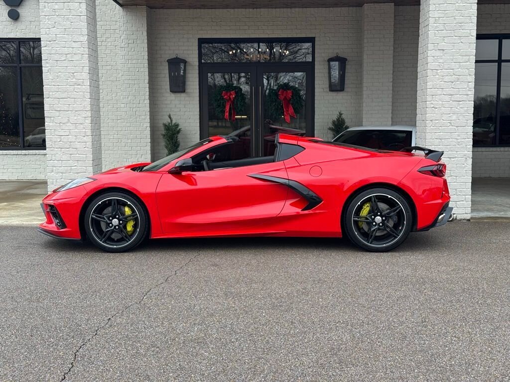 2020 Chevrolet Corvette Stingray 3LT   - Photo 7 - Martin, TN 38237