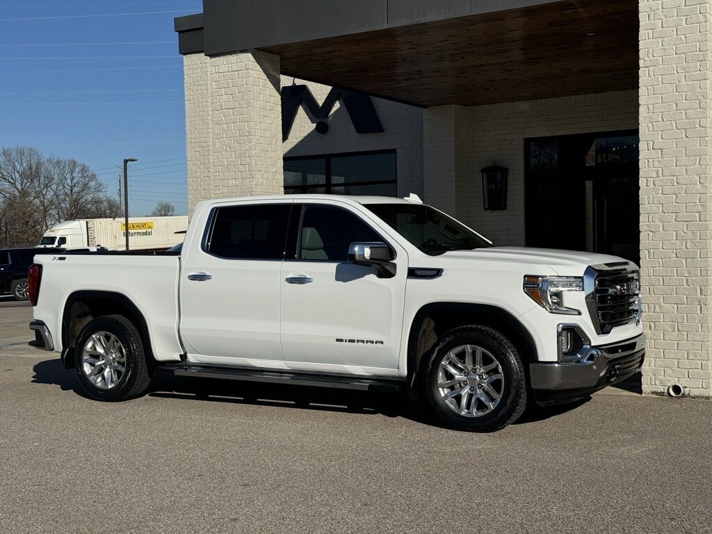 2021 GMC Sierra 1500 SLT   - Photo 19 - Martin, TN 38237