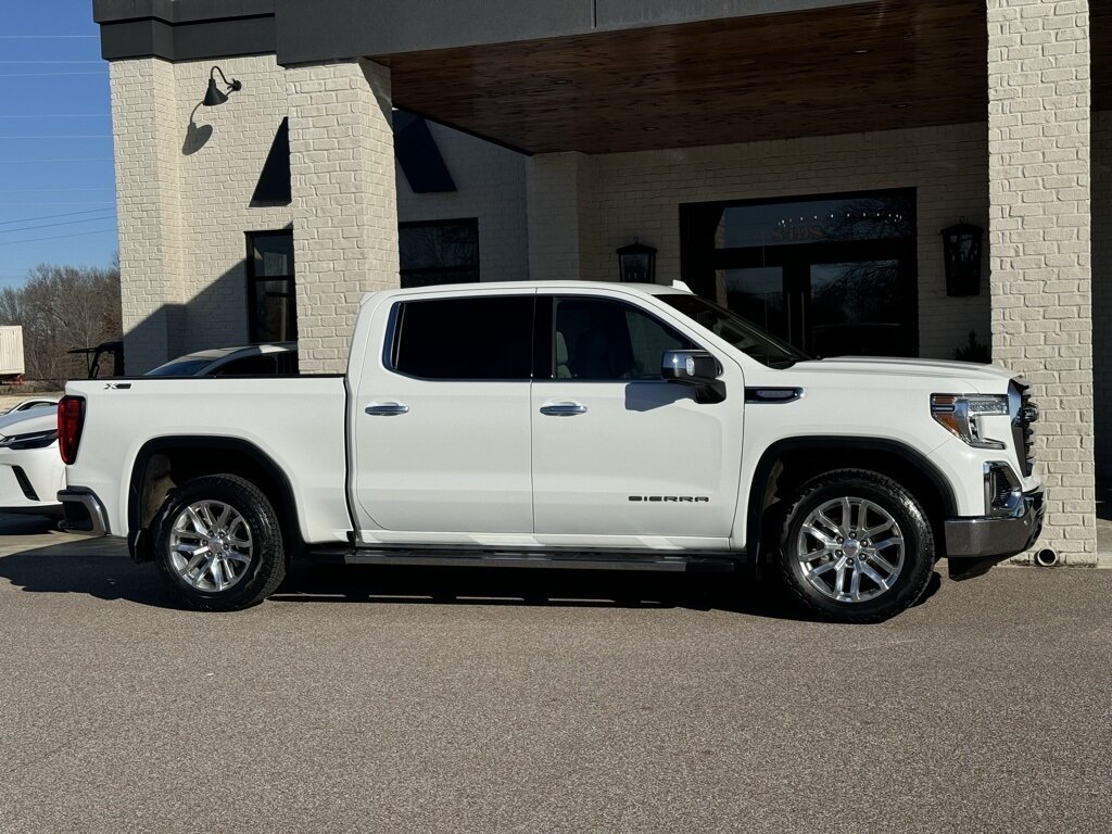 2021 GMC Sierra 1500 SLT   - Photo 18 - Martin, TN 38237