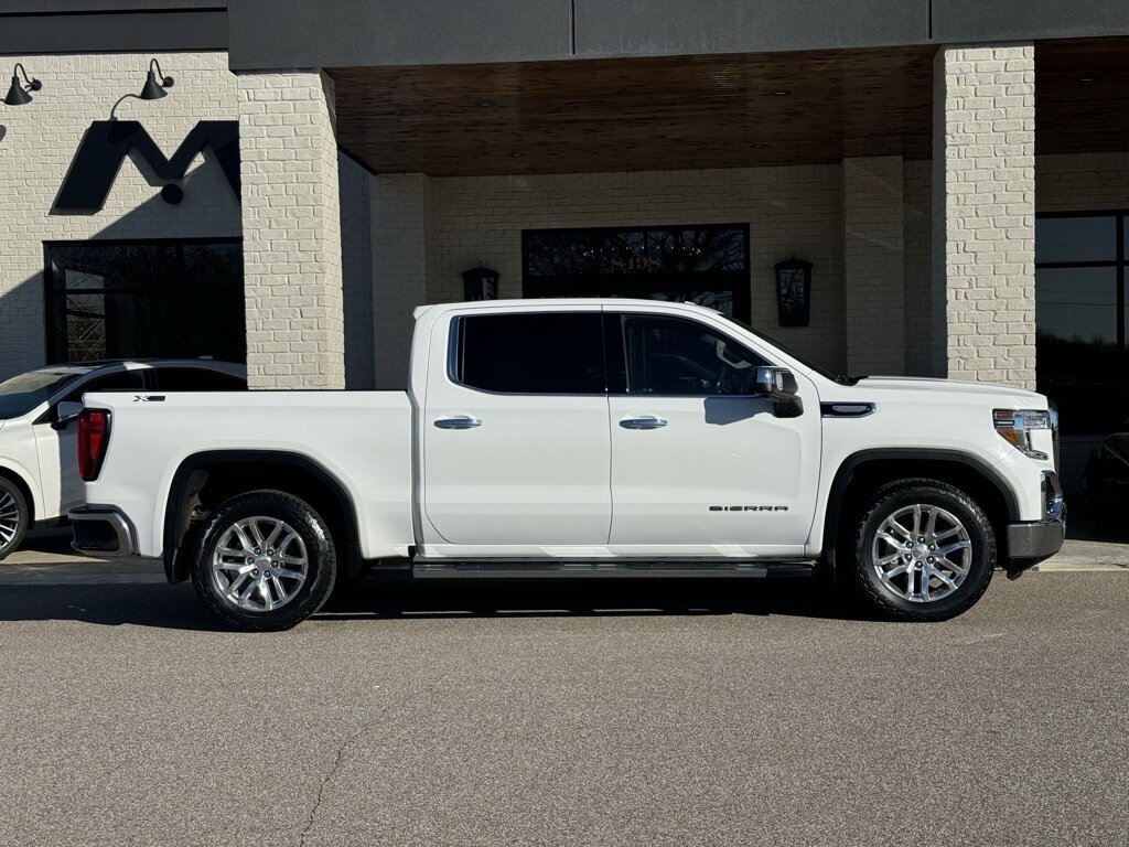 2021 GMC Sierra 1500 SLT   - Photo 17 - Martin, TN 38237