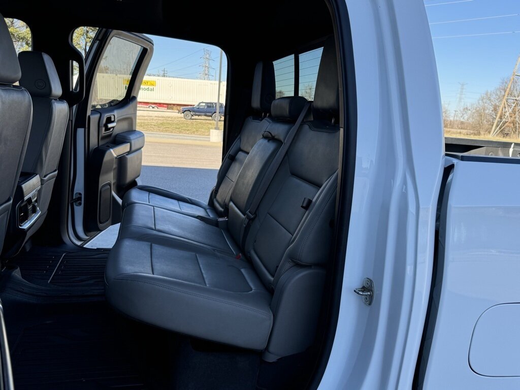 2021 GMC Sierra 1500 SLT   - Photo 39 - Martin, TN 38237