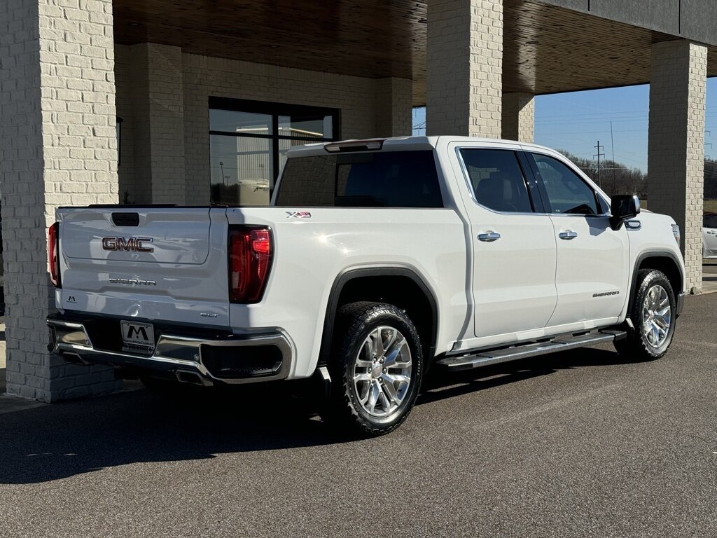 2021 GMC Sierra 1500 SLT   - Photo 13 - Martin, TN 38237