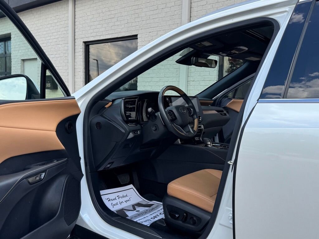 2025 Lexus RX 350 350 Premium - Photo 20 - Martin, TN 38237