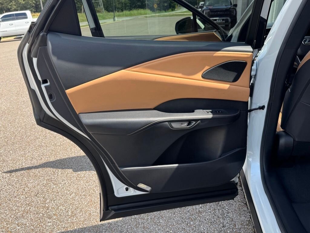2025 Lexus RX 350 350 Premium - Photo 34 - Martin, TN 38237