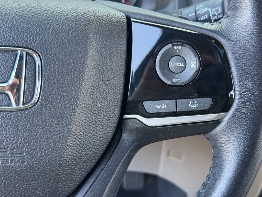 2020 Honda Pilot Touring 7 Passenger   - Photo 24 - Martin, TN 38237
