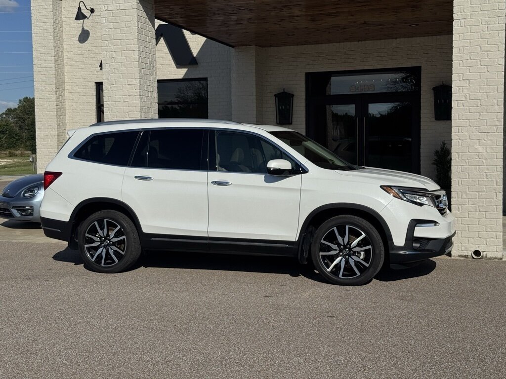 2020 Honda Pilot Touring 7 Passenger   - Photo 15 - Martin, TN 38237
