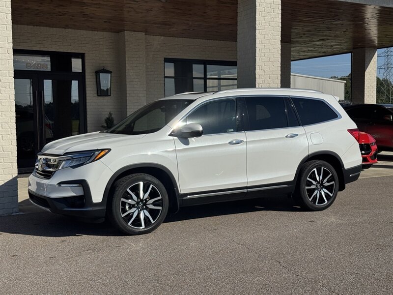 2020 Honda Pilot Touring 7 Passenger   - Photo 4 - Martin, TN 38237