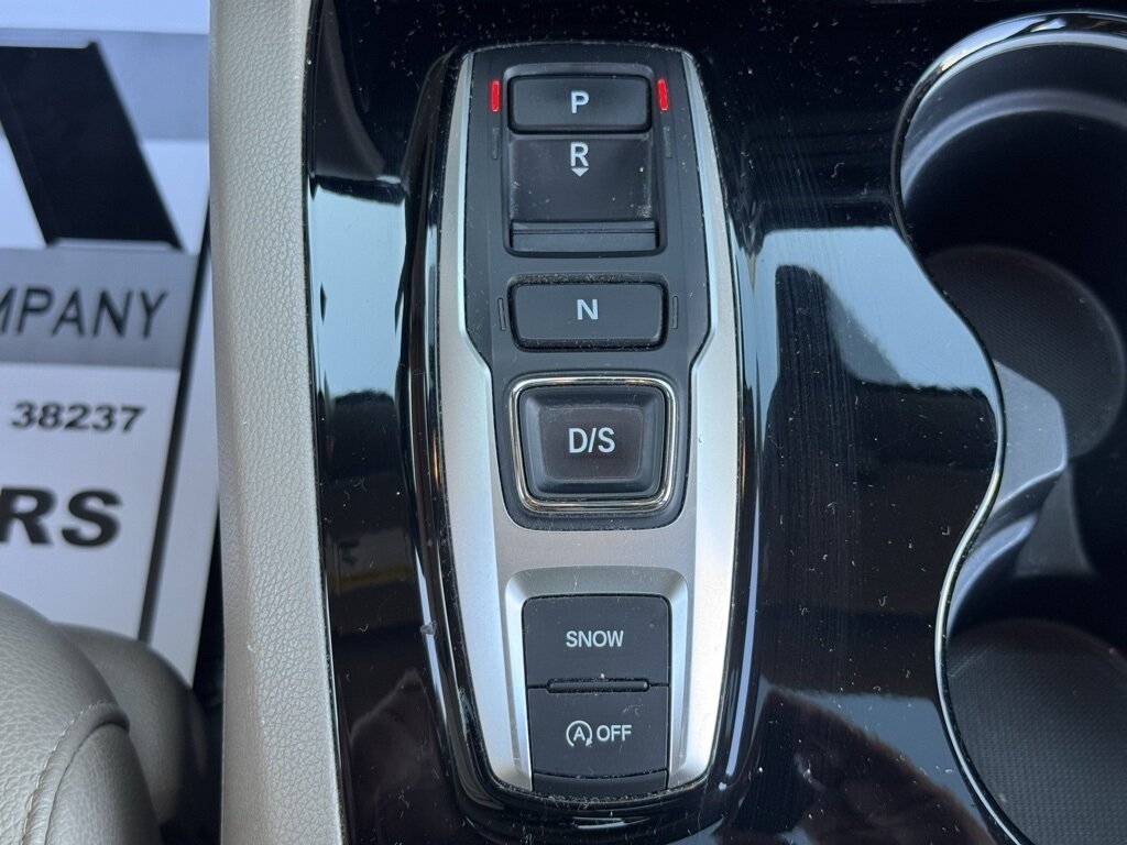 2020 Honda Pilot Touring 7 Passenger   - Photo 29 - Martin, TN 38237