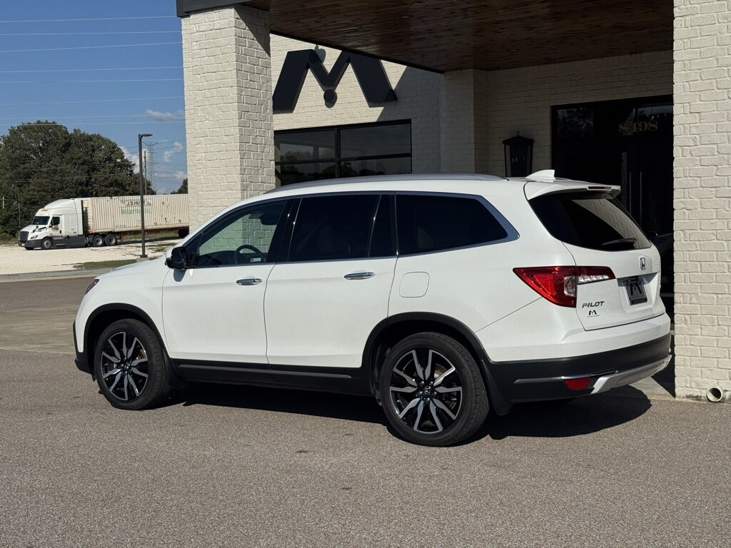 2020 Honda Pilot Touring 7 Passenger   - Photo 8 - Martin, TN 38237