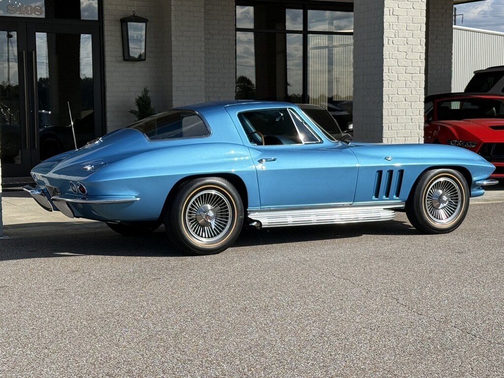 1966 Chevrolet Corvette   - Photo 5 - Martin, TN 38237