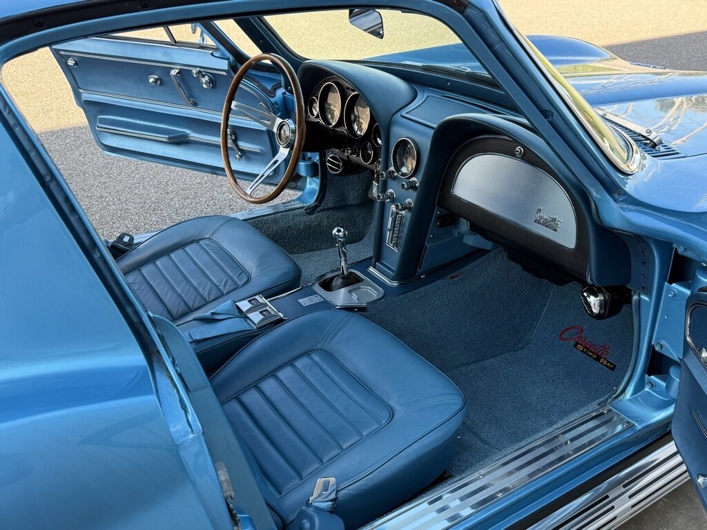 1966 Chevrolet Corvette   - Photo 24 - Martin, TN 38237