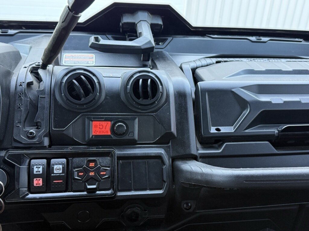 2022 CAN AM DEFENDER HD10 LIMITED   - Photo 13 - Martin, TN 38237