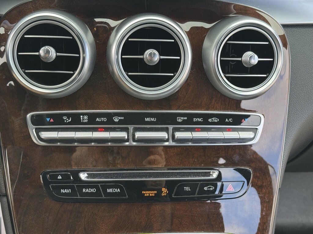 2017 Mercedes-Benz GLC GLC 300 - Photo 29 - Martin, TN 38237