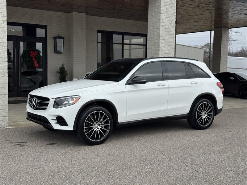 2017 Mercedes-Benz GLC GLC 300 - Photo 4 - Martin, TN 38237