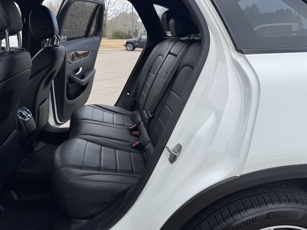 2017 Mercedes-Benz GLC GLC 300 - Photo 34 - Martin, TN 38237