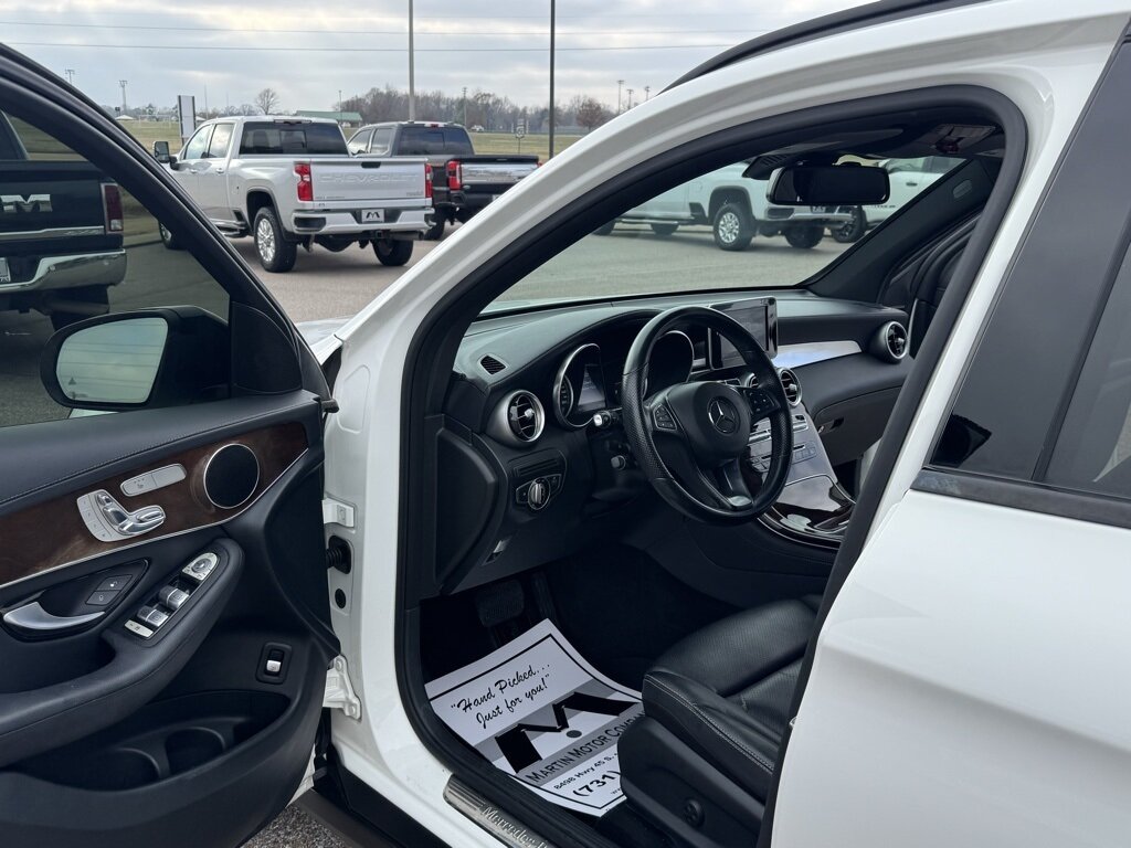 2017 Mercedes-Benz GLC GLC 300 - Photo 22 - Martin, TN 38237