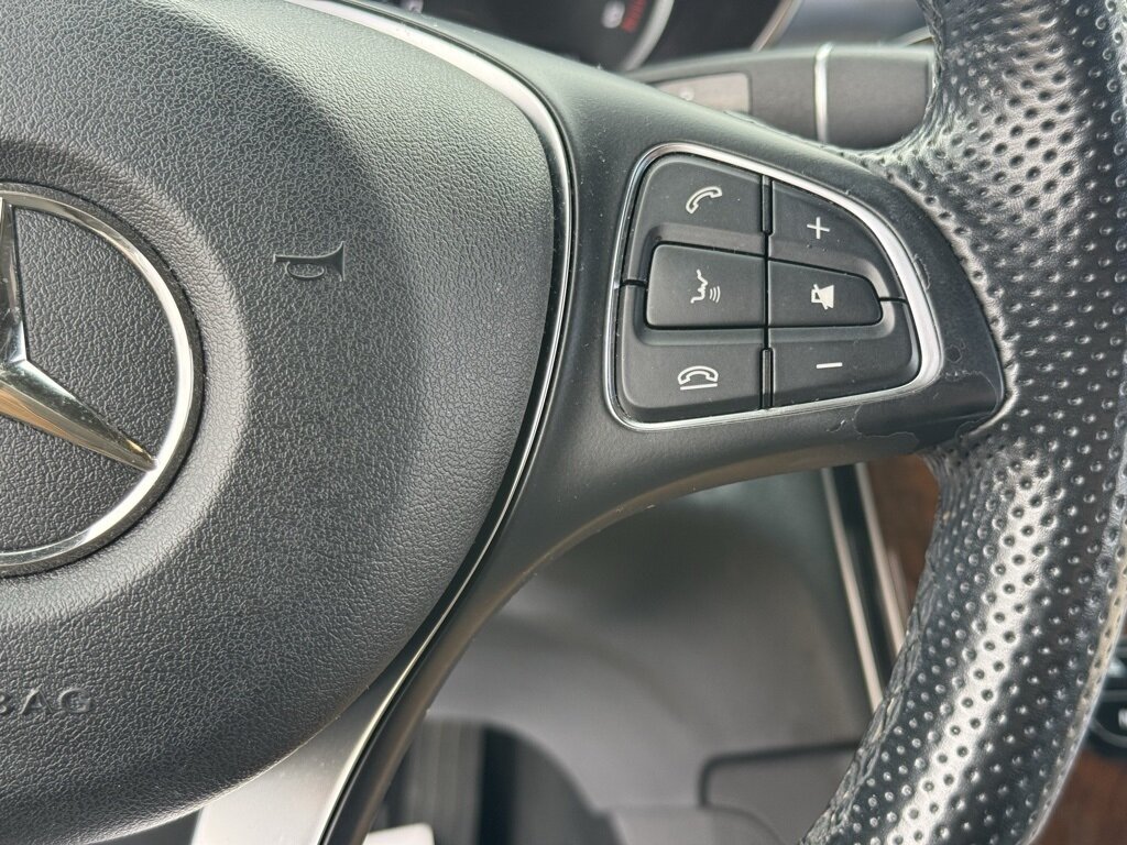 2017 Mercedes-Benz GLC GLC 300 - Photo 26 - Martin, TN 38237