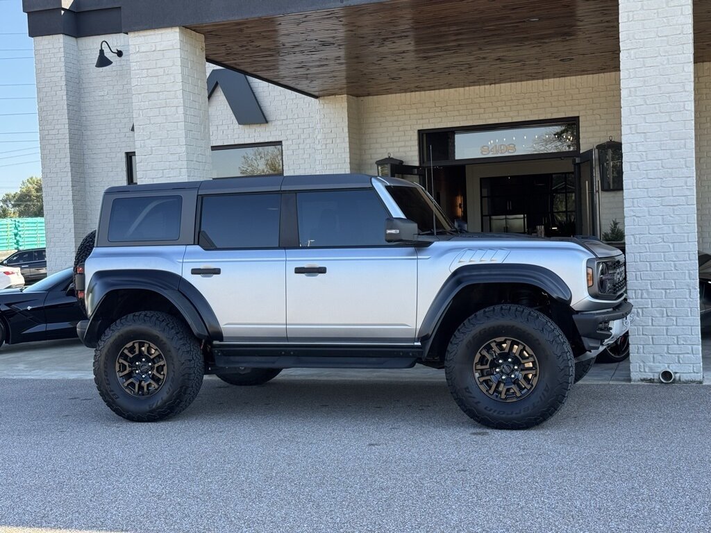 2023 Ford Bronco Raptor - Photo 16 - Martin, TN 38237