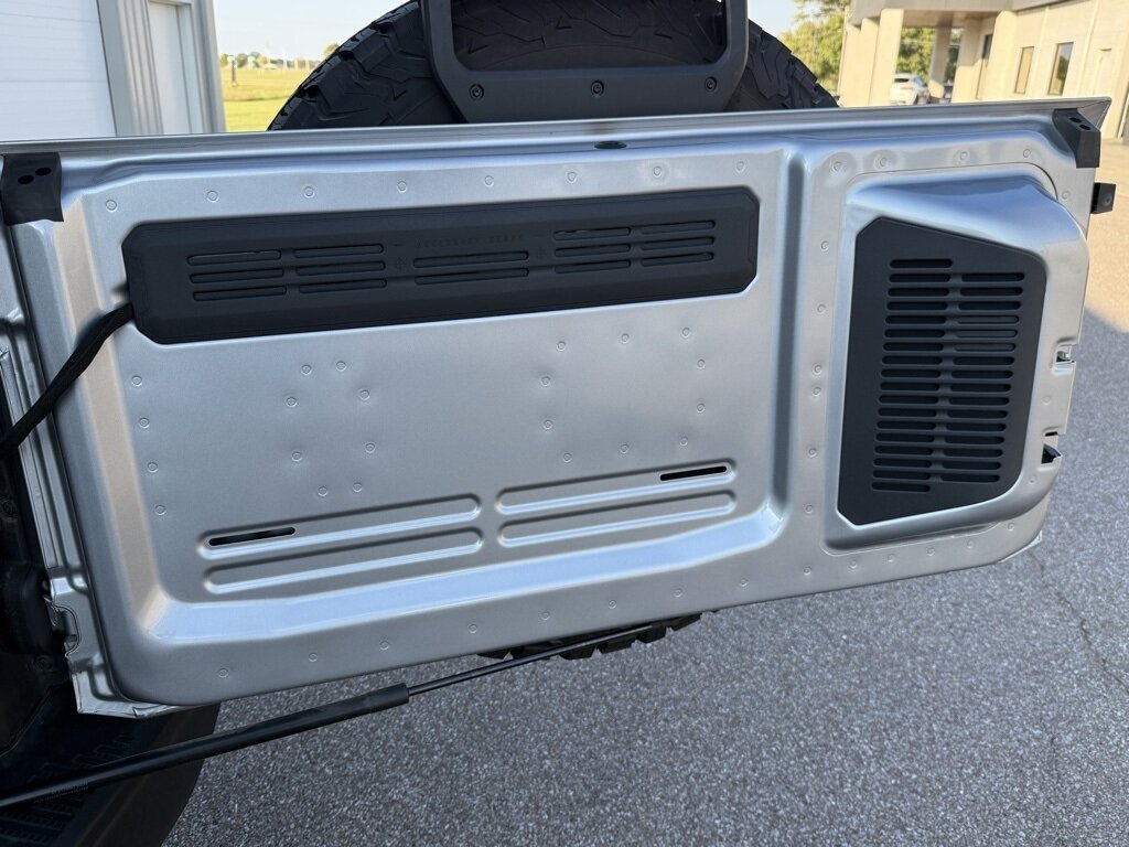 2023 Ford Bronco Raptor - Photo 53 - Martin, TN 38237