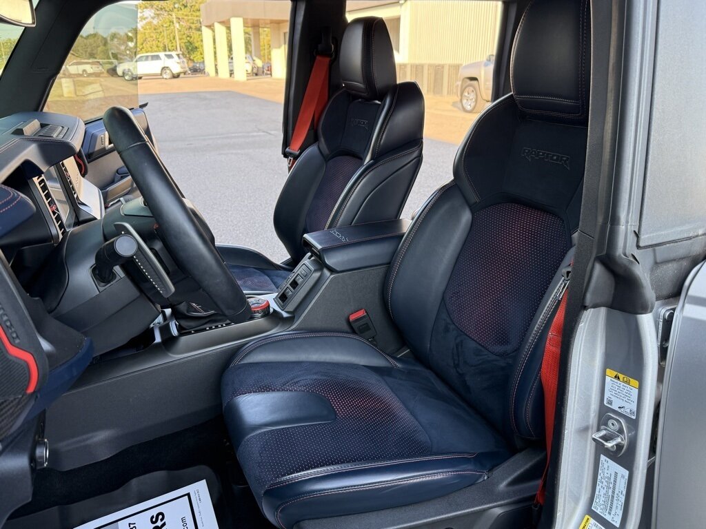 2023 Ford Bronco Raptor - Photo 35 - Martin, TN 38237