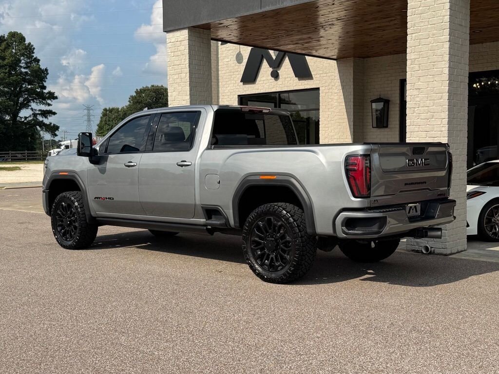 2025 GMC Sierra 2500HD AT4 - Photo 9 - Martin, TN 38237