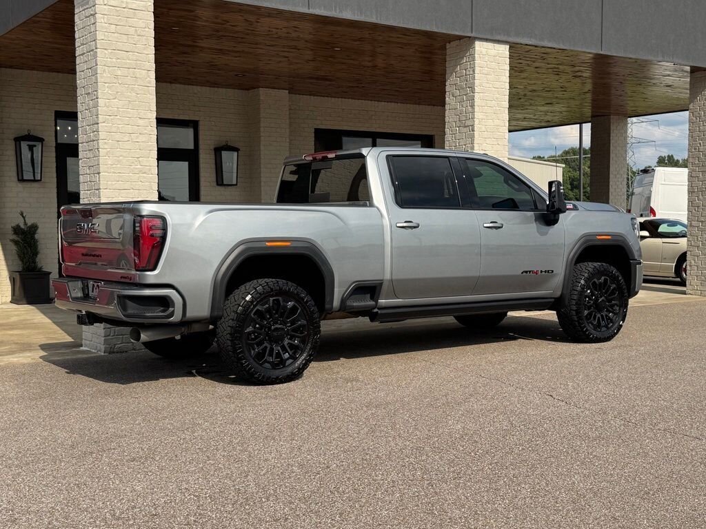 2025 GMC Sierra 2500HD AT4 - Photo 13 - Martin, TN 38237