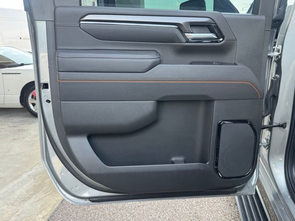 2025 GMC Sierra 2500HD AT4 - Photo 42 - Martin, TN 38237