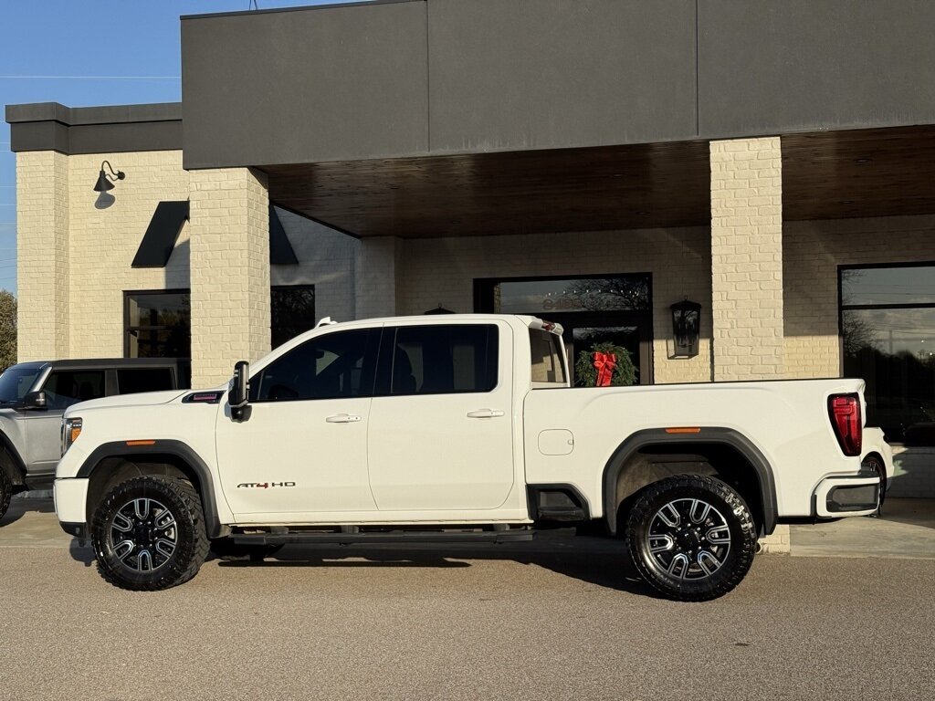 2020 GMC Sierra 3500HD AT4   - Photo 8 - Martin, TN 38237
