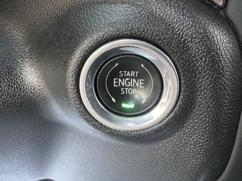 2020 GMC Sierra 3500HD AT4   - Photo 33 - Martin, TN 38237