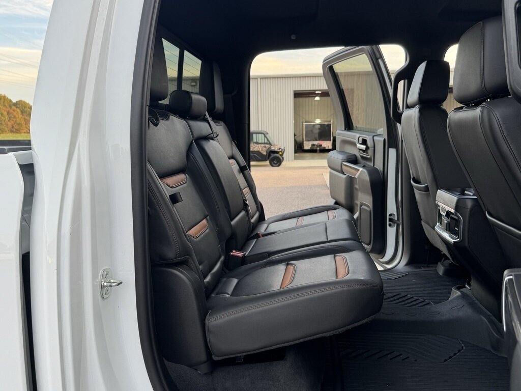 2020 GMC Sierra 3500HD AT4   - Photo 44 - Martin, TN 38237