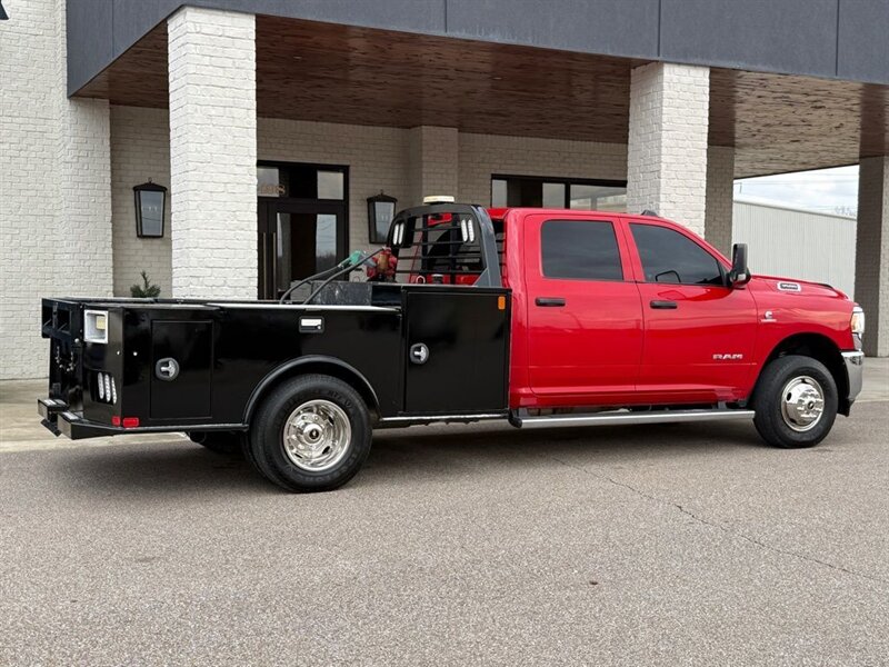 2022 RAM 3500 Tradesman - Photo 4 - Martin, TN 38237