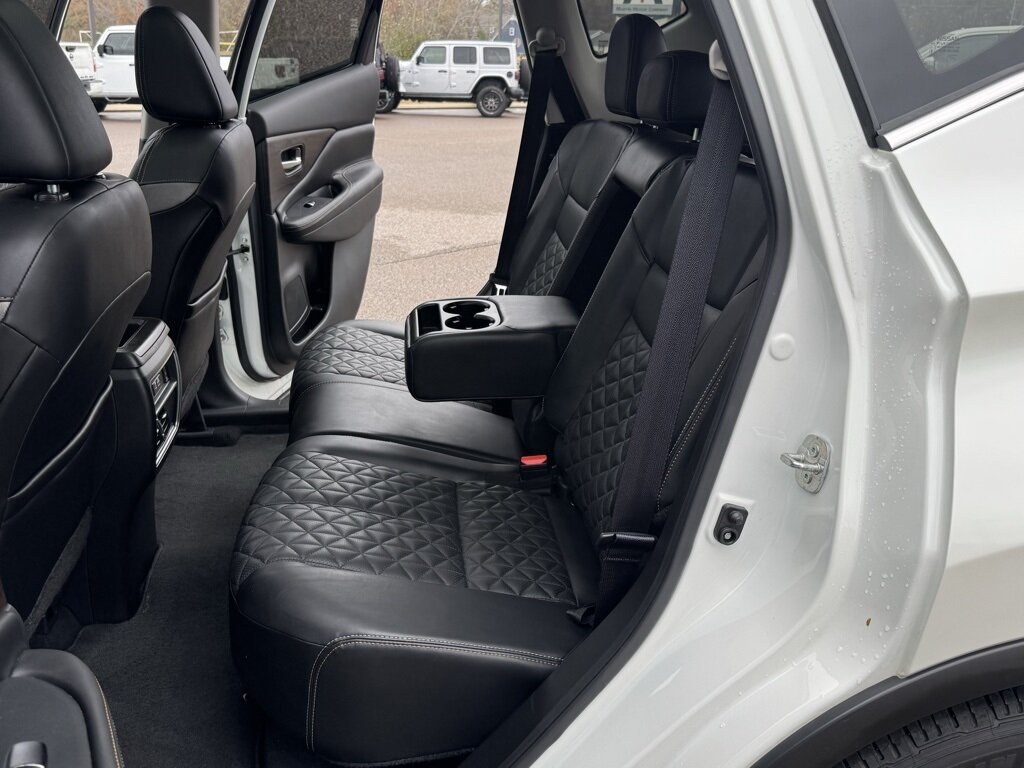 2021 Nissan Murano Platinum   - Photo 34 - Martin, TN 38237