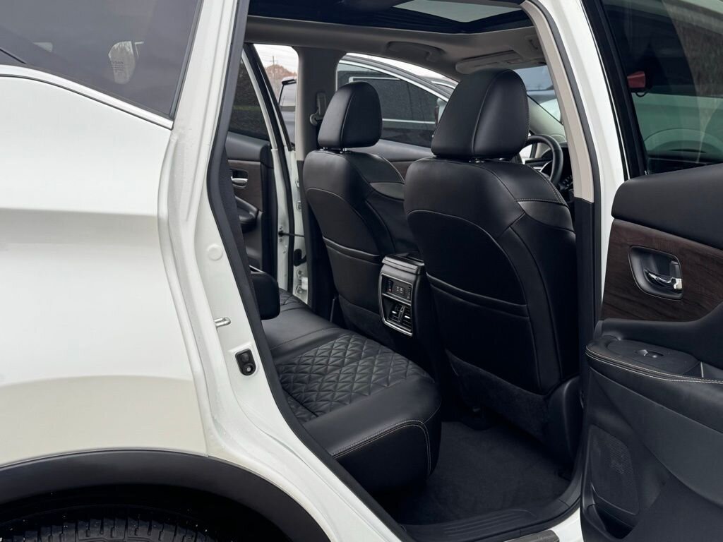 2021 Nissan Murano Platinum   - Photo 37 - Martin, TN 38237