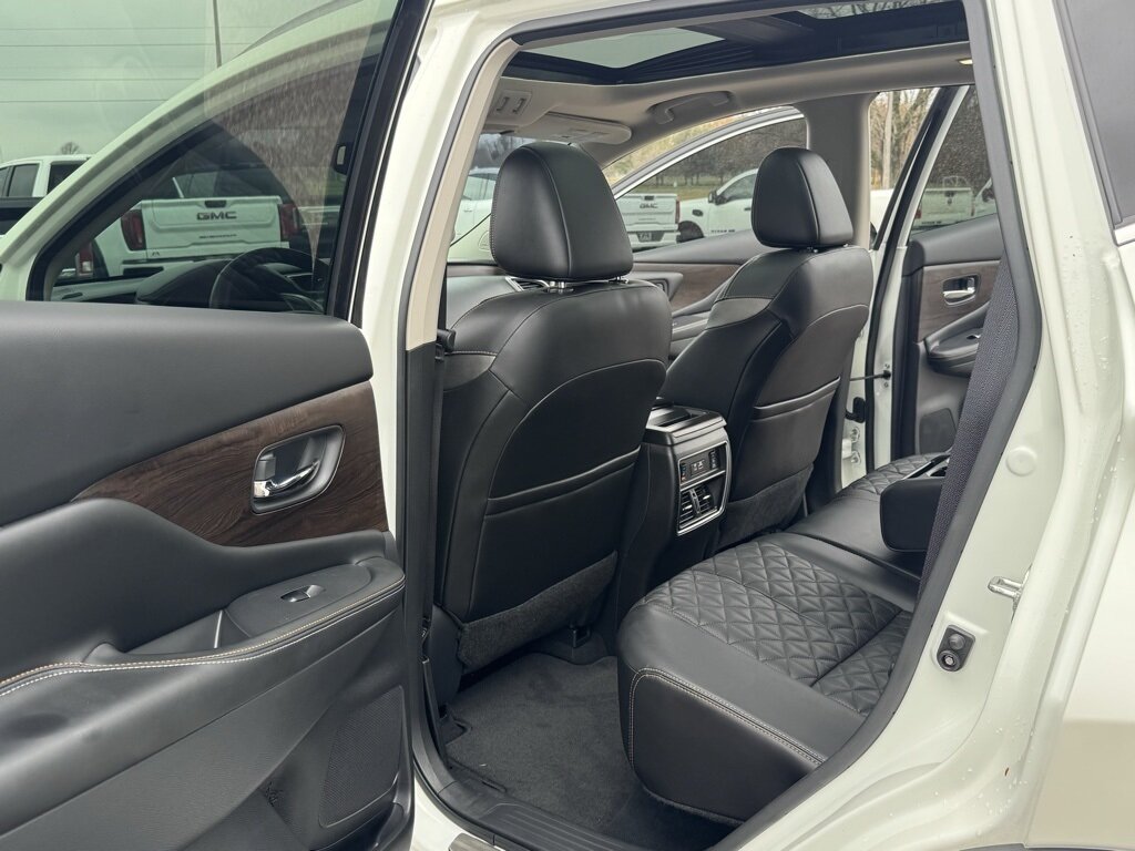 2021 Nissan Murano Platinum   - Photo 33 - Martin, TN 38237
