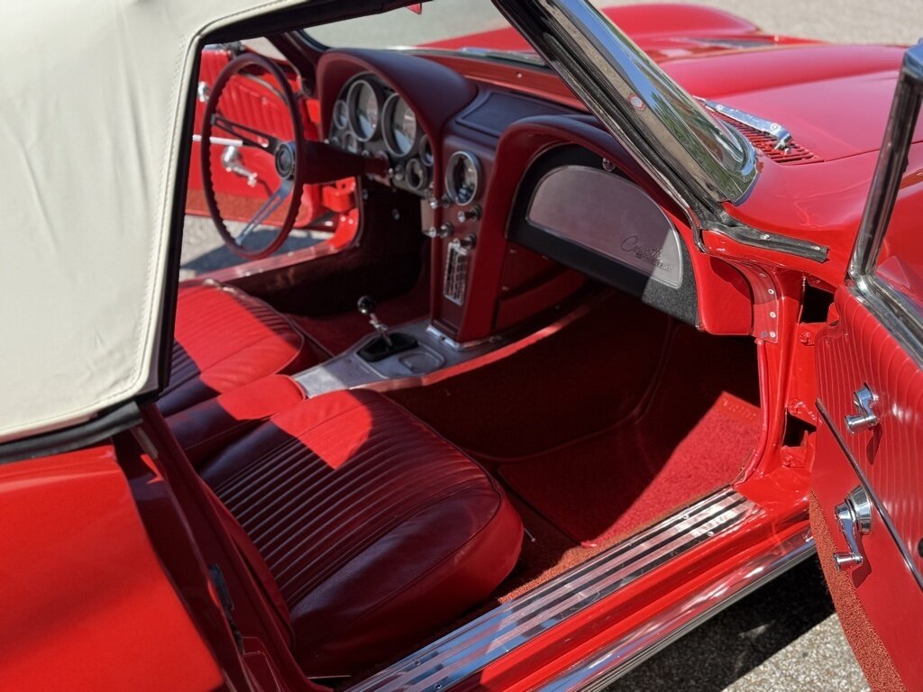 1963 Chevrolet Corvette Convertible   - Photo 17 - Martin, TN 38237