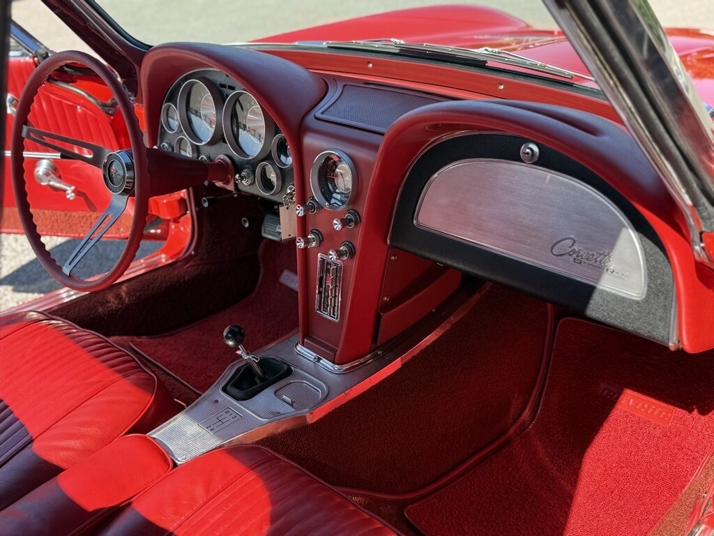 1963 Chevrolet Corvette Convertible   - Photo 19 - Martin, TN 38237