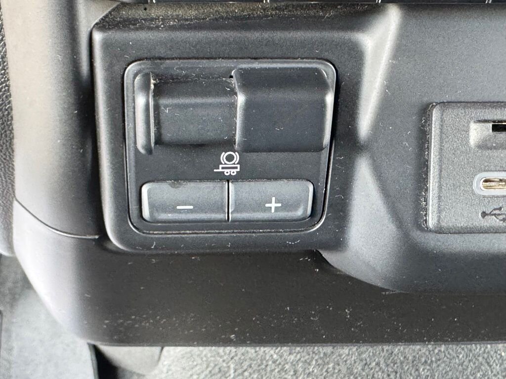 2021 Chevrolet Silverado 1500 LTZ - Photo 32 - Martin, TN 38237