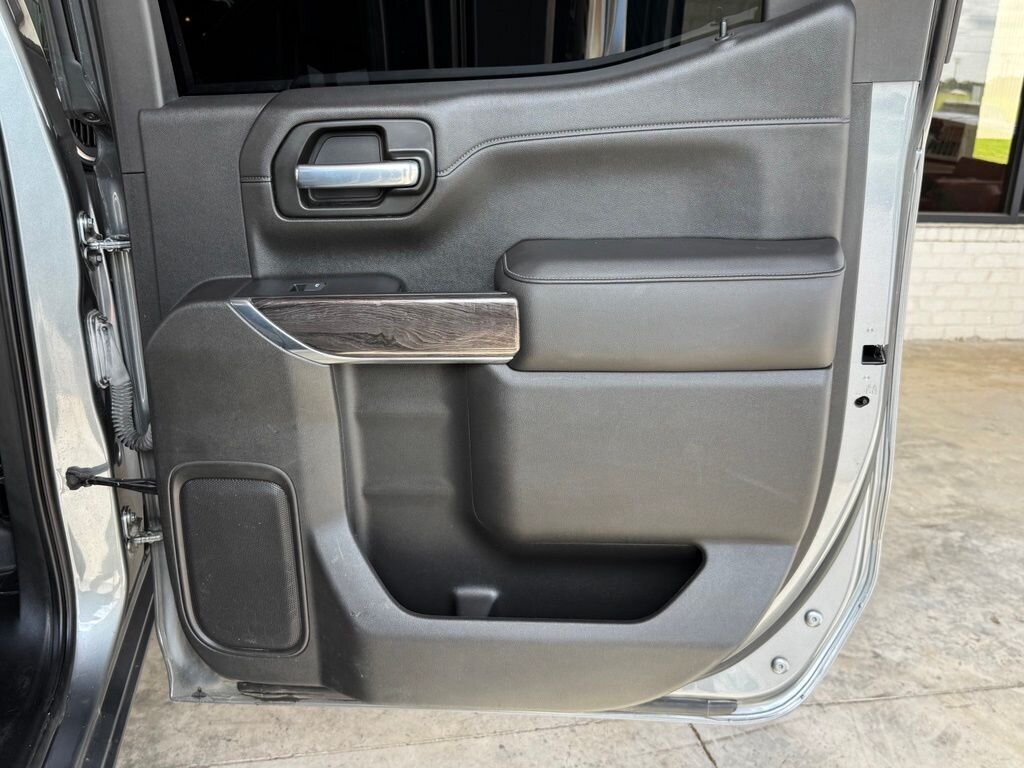 2021 Chevrolet Silverado 1500 LTZ - Photo 42 - Martin, TN 38237