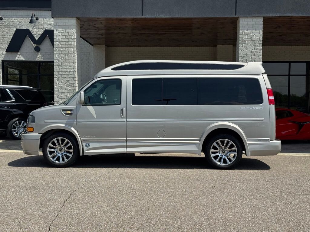 2019 GMC Savana Work Van   - Photo 7 - Martin, TN 38237