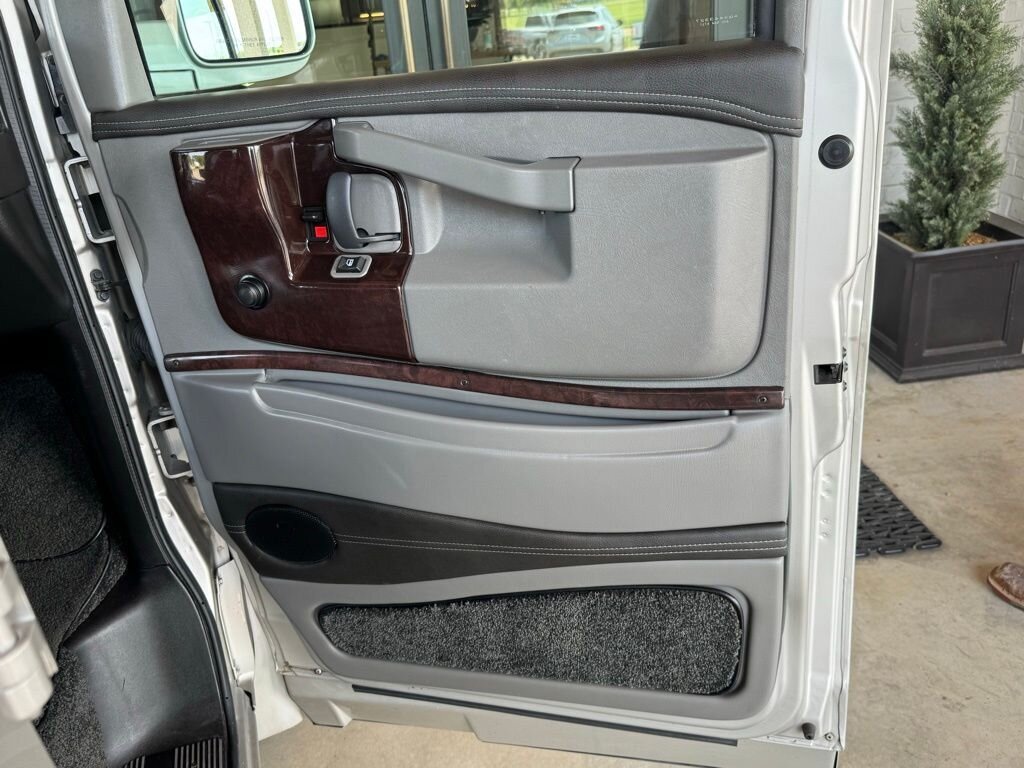 2019 GMC Savana Work Van   - Photo 47 - Martin, TN 38237