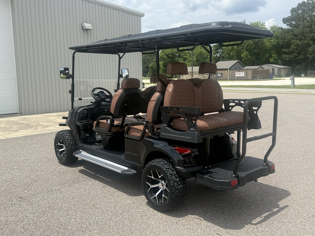 2026 SD LAUNCH 6 PASSENGER GOLF CART - Photo 5 - Martin, TN 38237