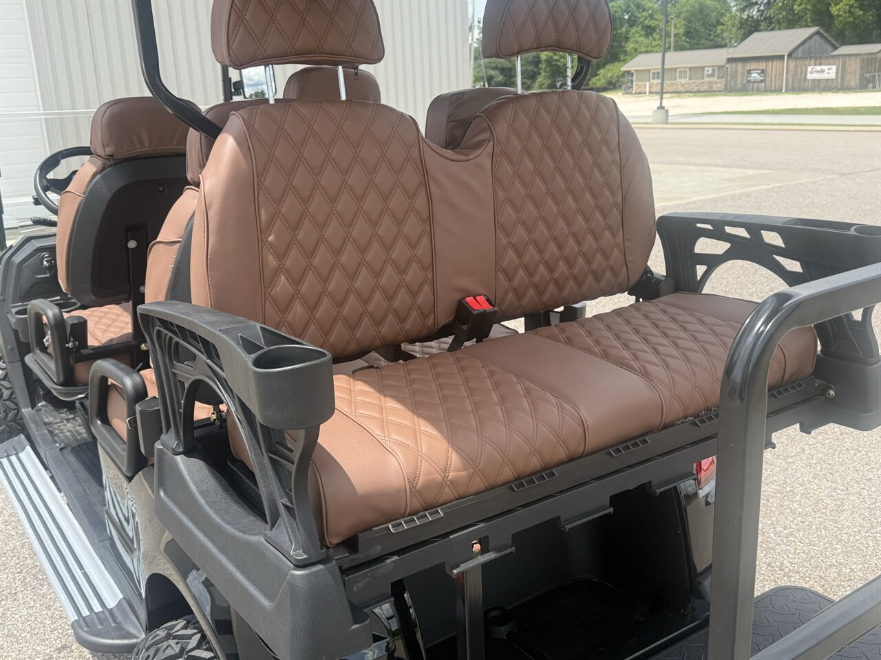2026 SD LAUNCH 6 PASSENGER GOLF CART - Photo 13 - Martin, TN 38237