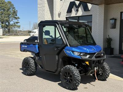 2021 Can-Am Defender Limited HD10