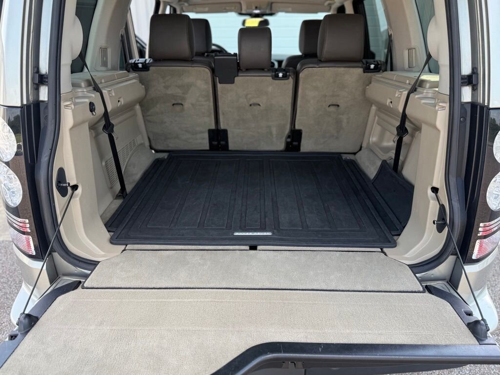 2014 Land Rover LR4   - Photo 43 - Martin, TN 38237