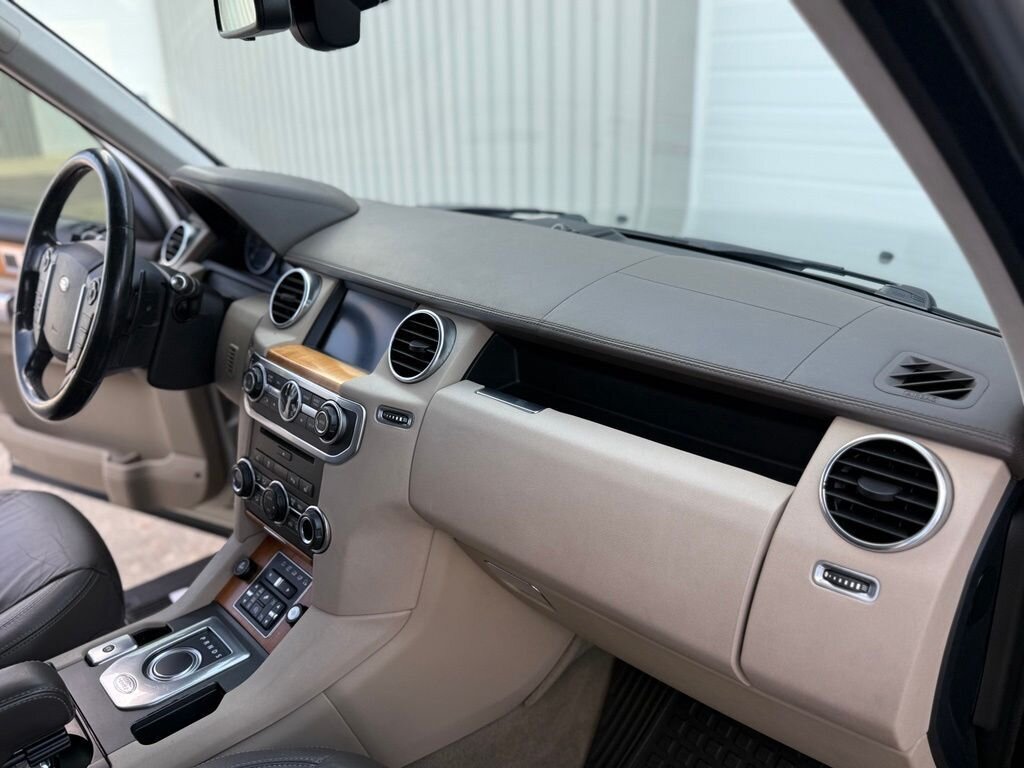 2014 Land Rover LR4   - Photo 41 - Martin, TN 38237