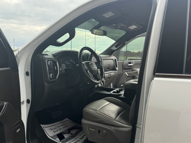 2021 GMC Sierra 2500HD SLT   - Photo 2 - Martin, TN 38237