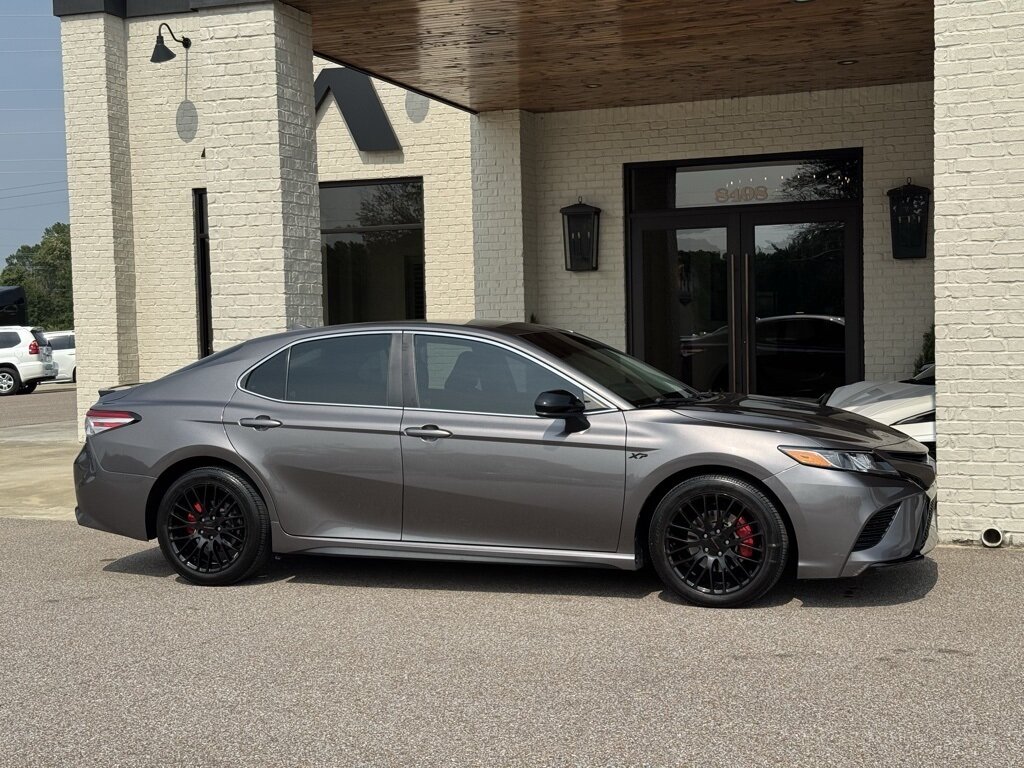 2020 Toyota Camry SE - Photo 15 - Martin, TN 38237