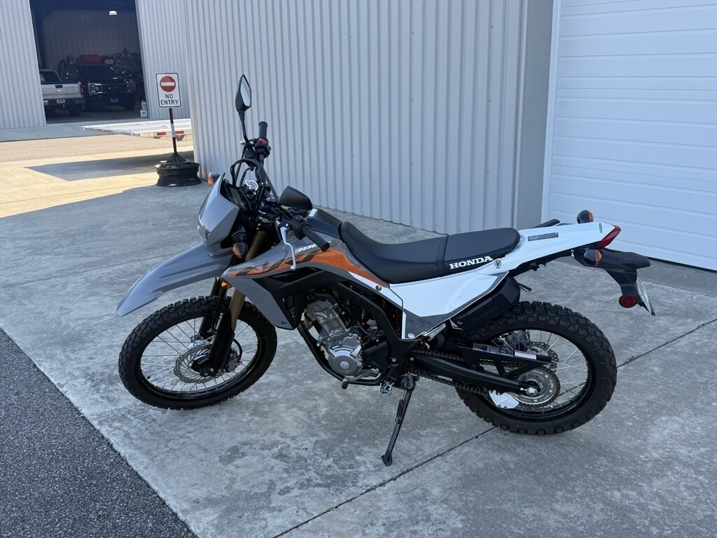 2024 Honda CRF 300L - Photo 10 - Martin, TN 38237