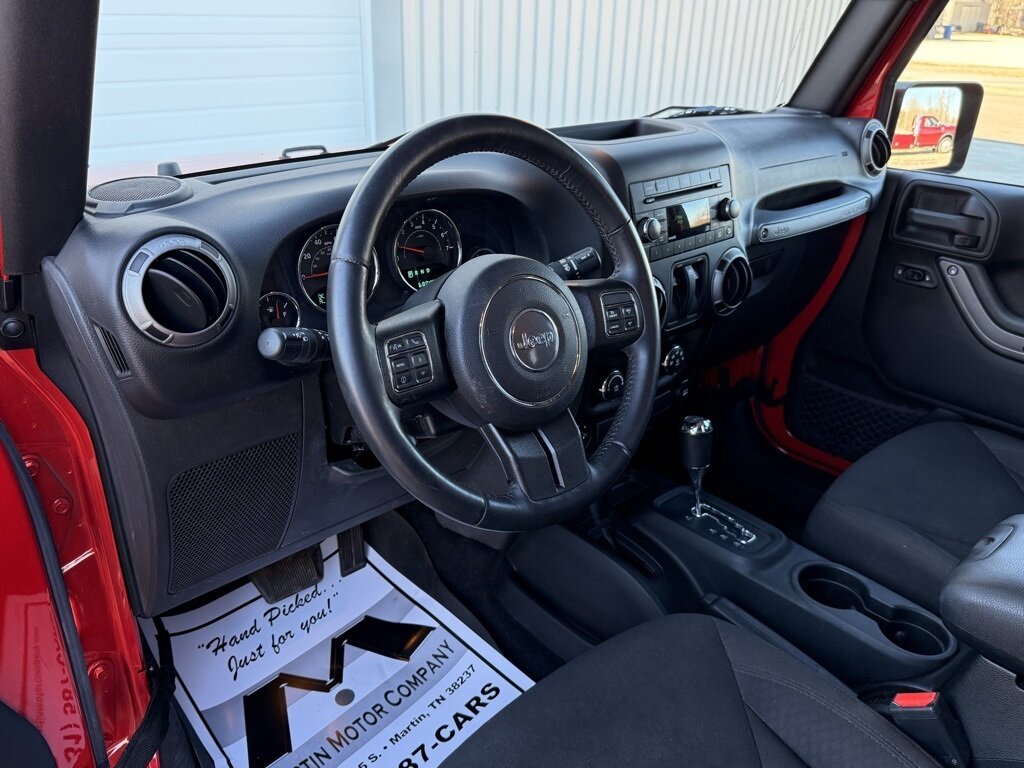 2017 Jeep Wrangler Sport   - Photo 18 - Martin, TN 38237