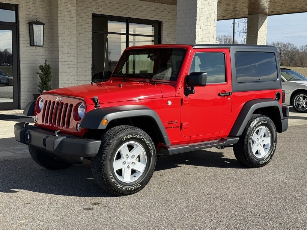 2017 Jeep Wrangler Sport   - Photo 37 - Martin, TN 38237